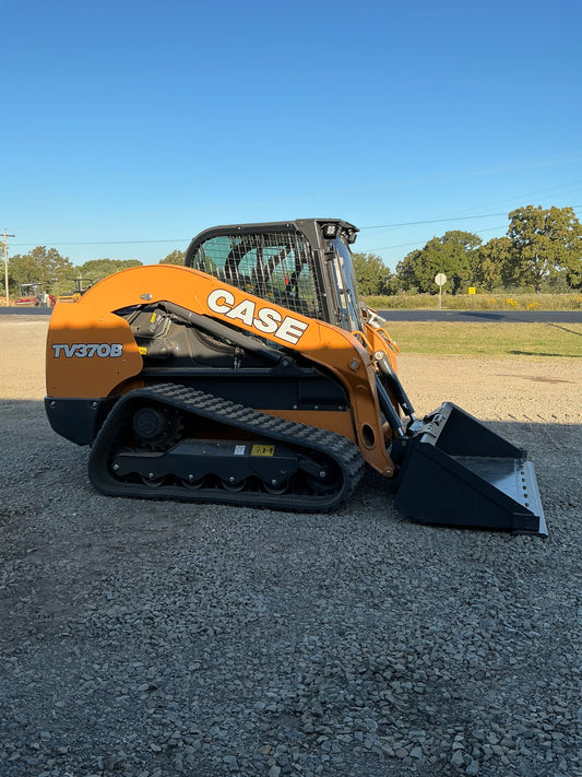 TV-370 CTL Skid (1)